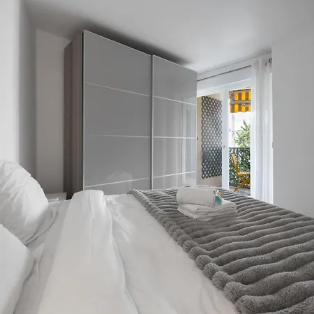 Reine Astrid Palm Pensionat 3*